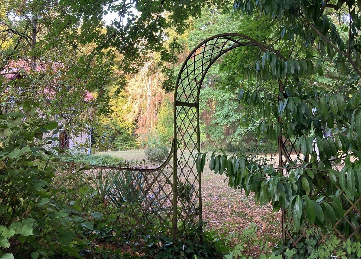 Parc De Lesseps Meunet-Planches Exterior foto